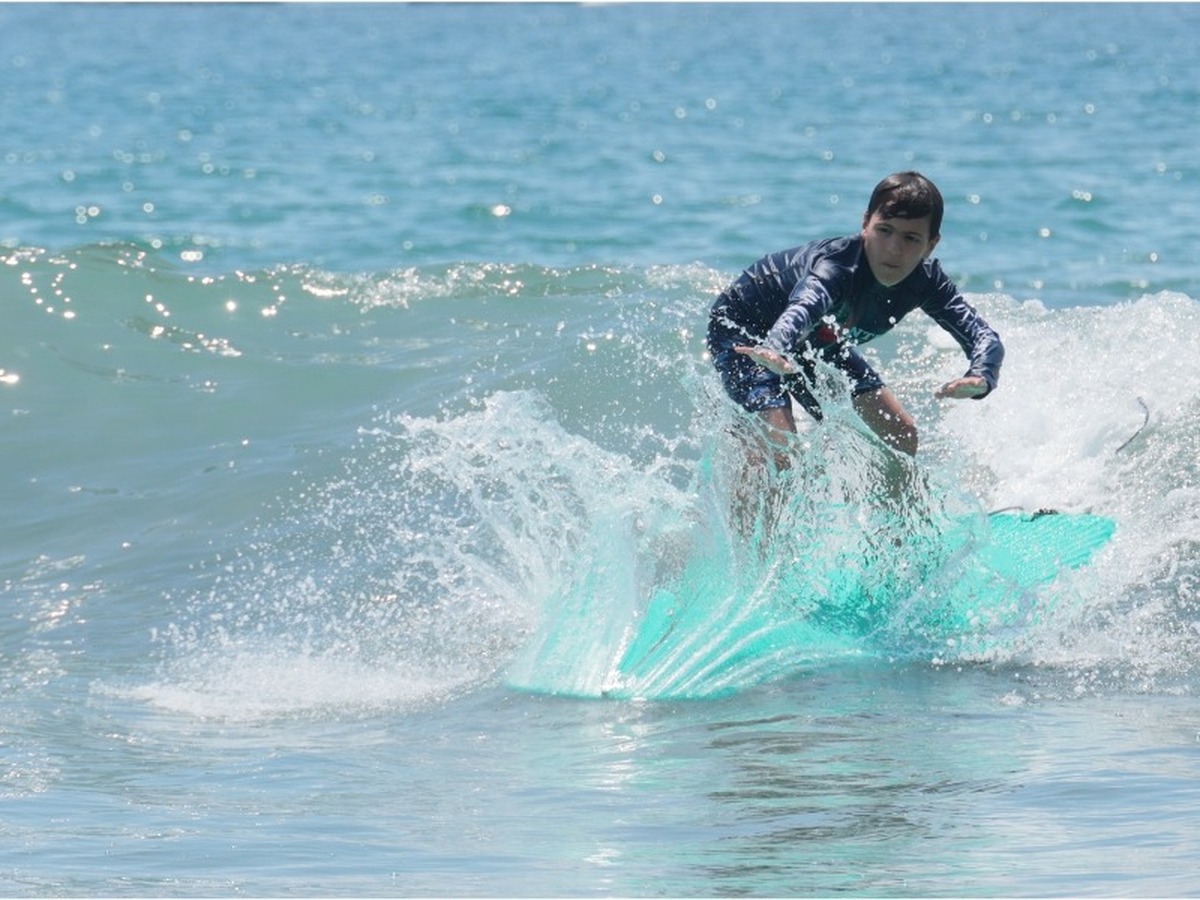Surf
Lessons